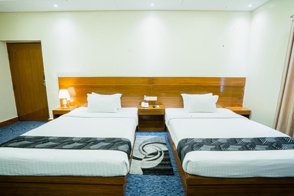 Richmond Hotel & Suites Дакка Экстерьер фото