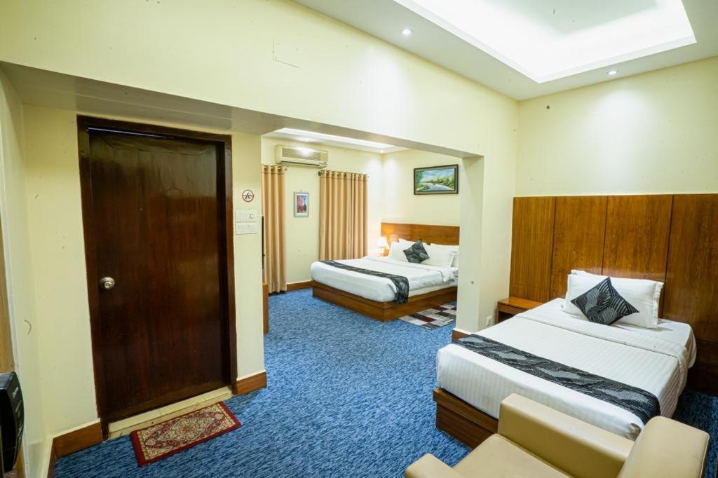 Richmond Hotel & Suites Дакка Экстерьер фото