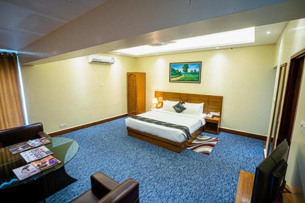 Richmond Hotel & Suites Дакка Экстерьер фото