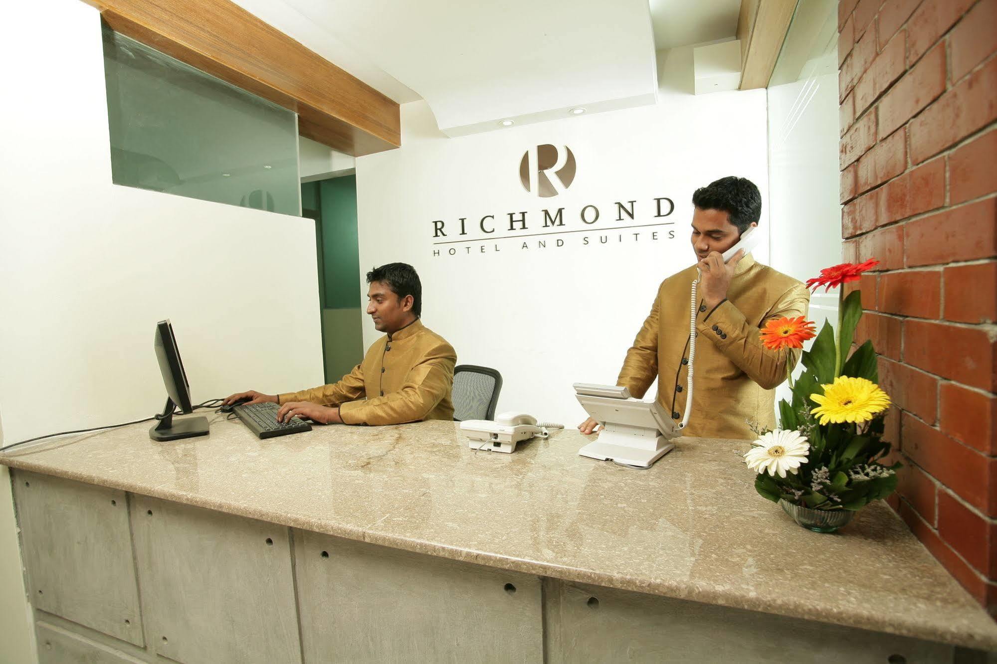 Richmond Hotel & Suites Дакка Экстерьер фото